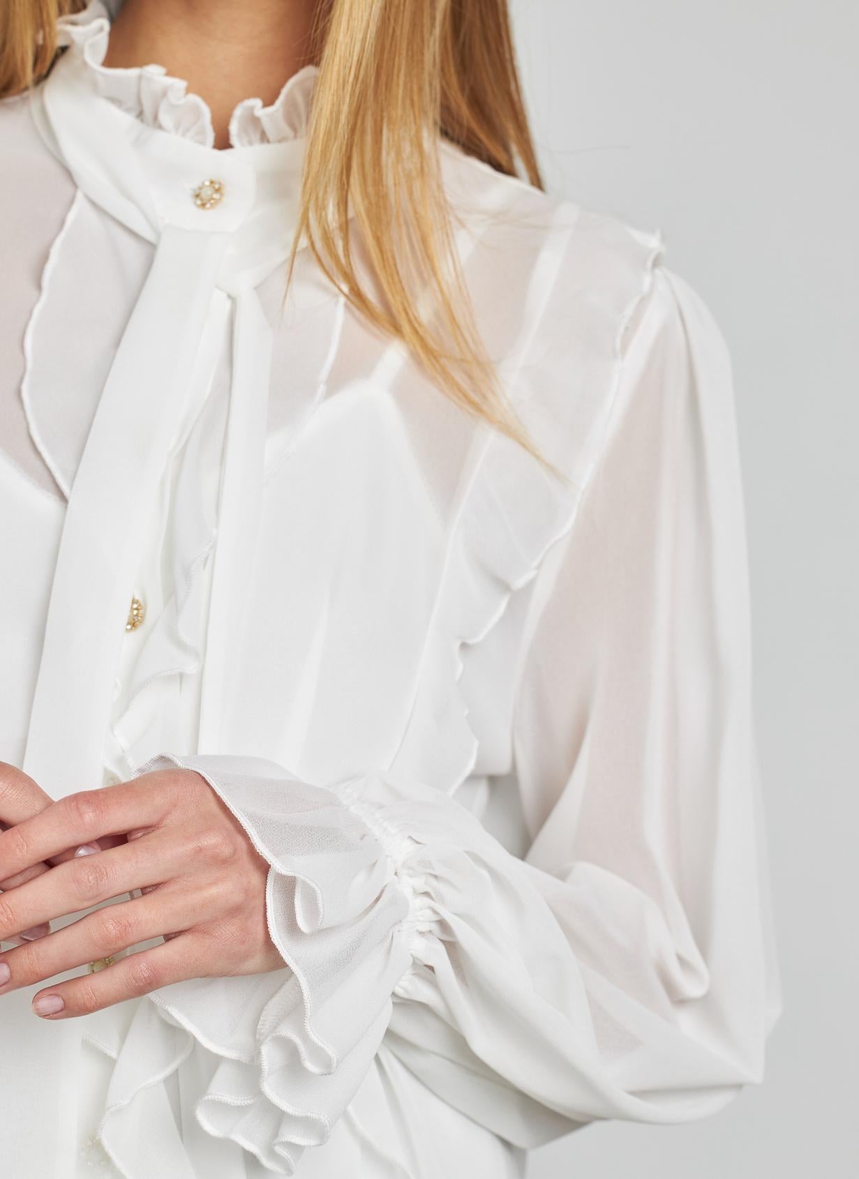 CHEMISE FLUIDE AVEC NOEUD