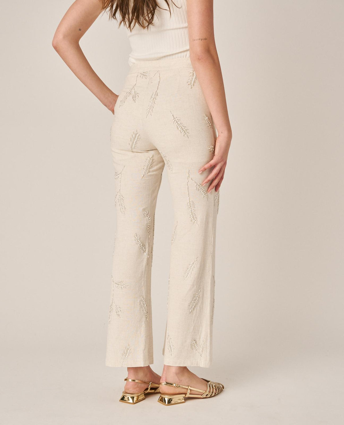 EMBROIDERED FLARED TROUSERS