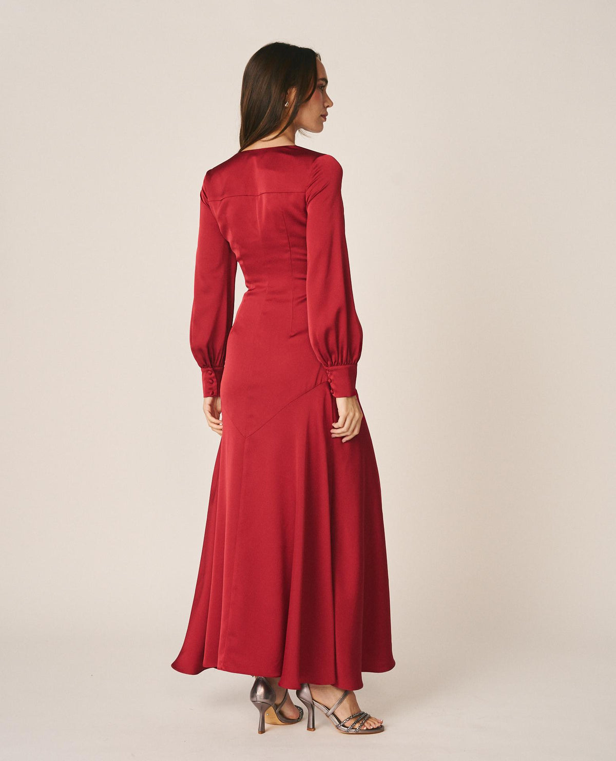 VESTIDO LARGO SATÉN