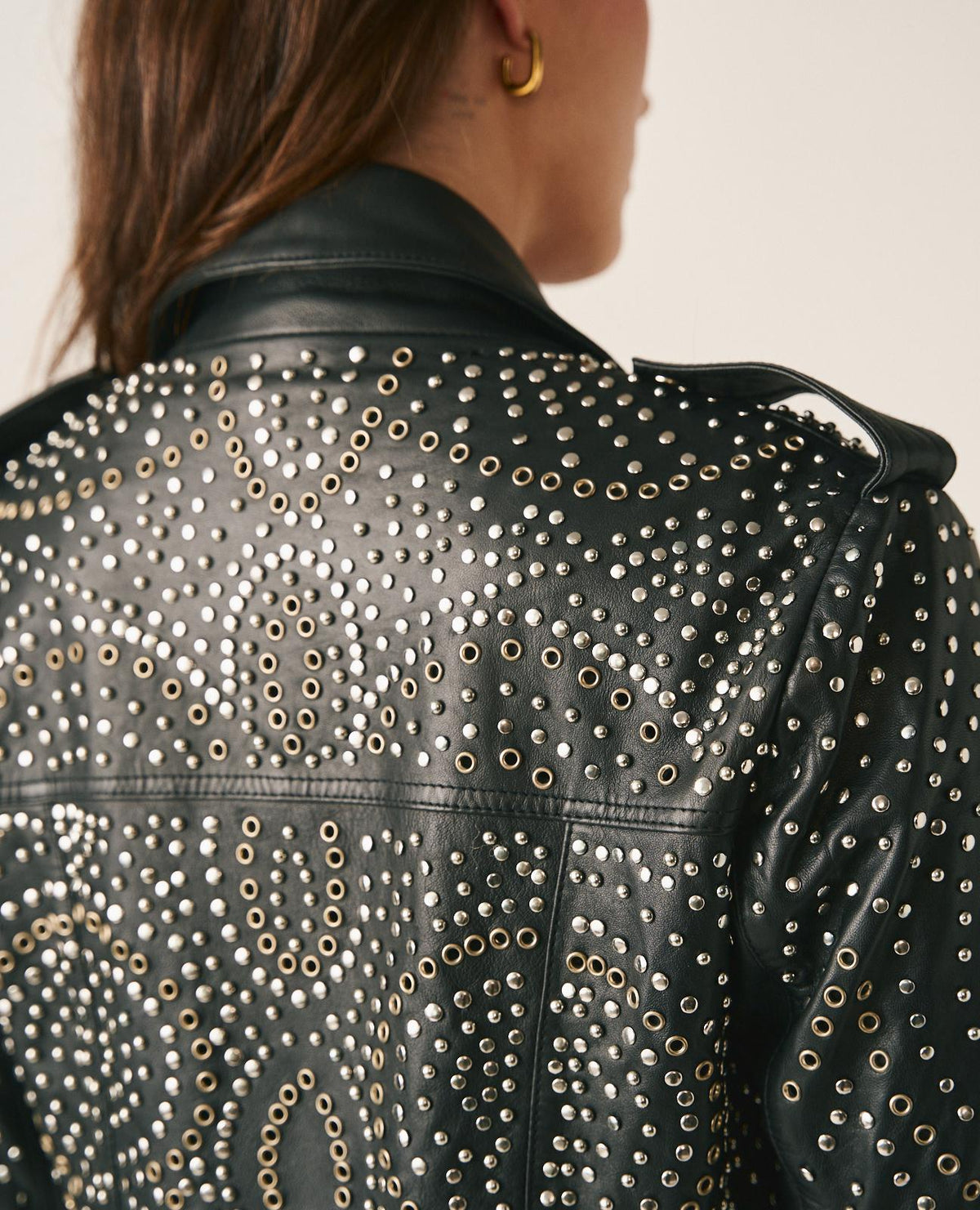 BIKER TACHAS CALADO