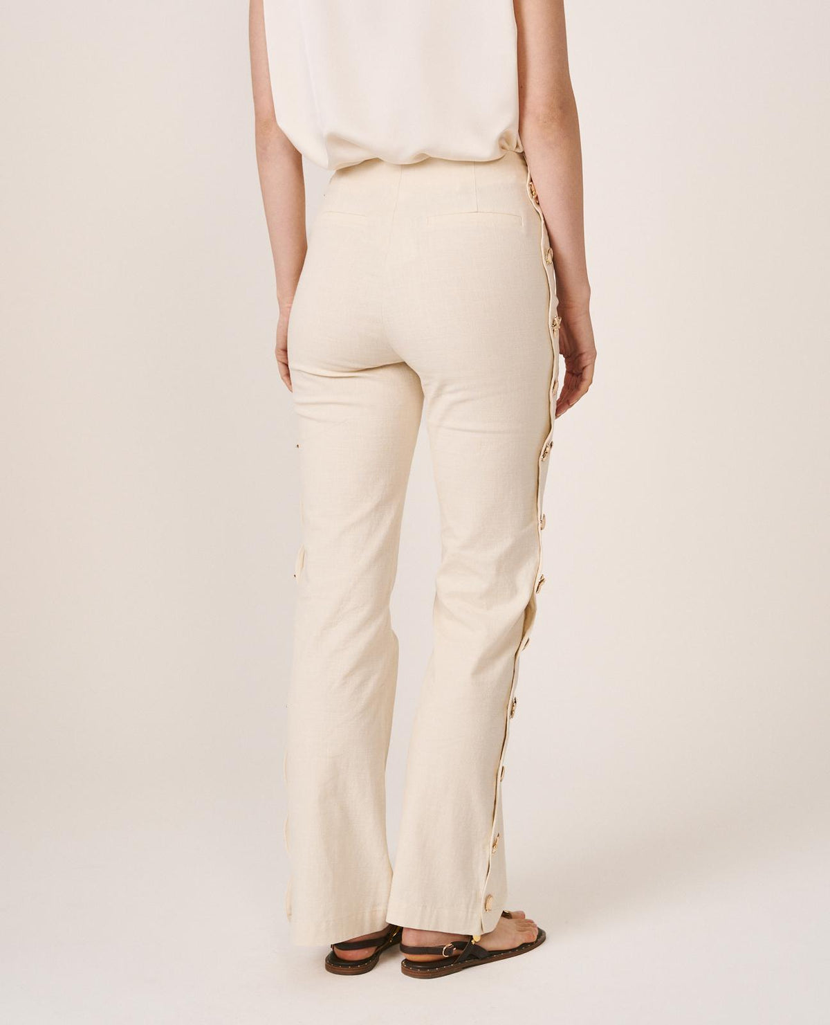 PANTALÓN FLARE