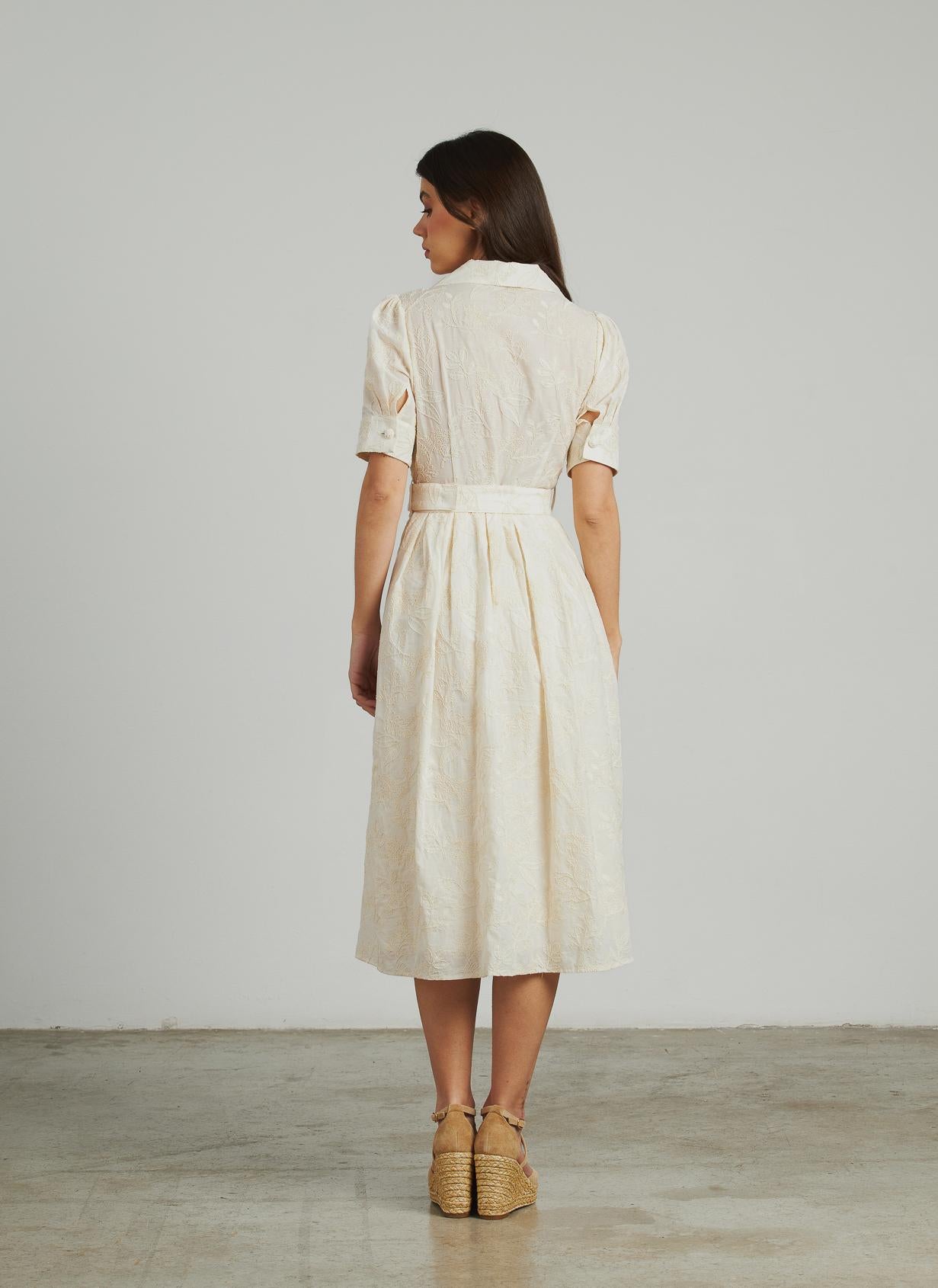 VESTIDO MIDI BORDADO CINTURÓN