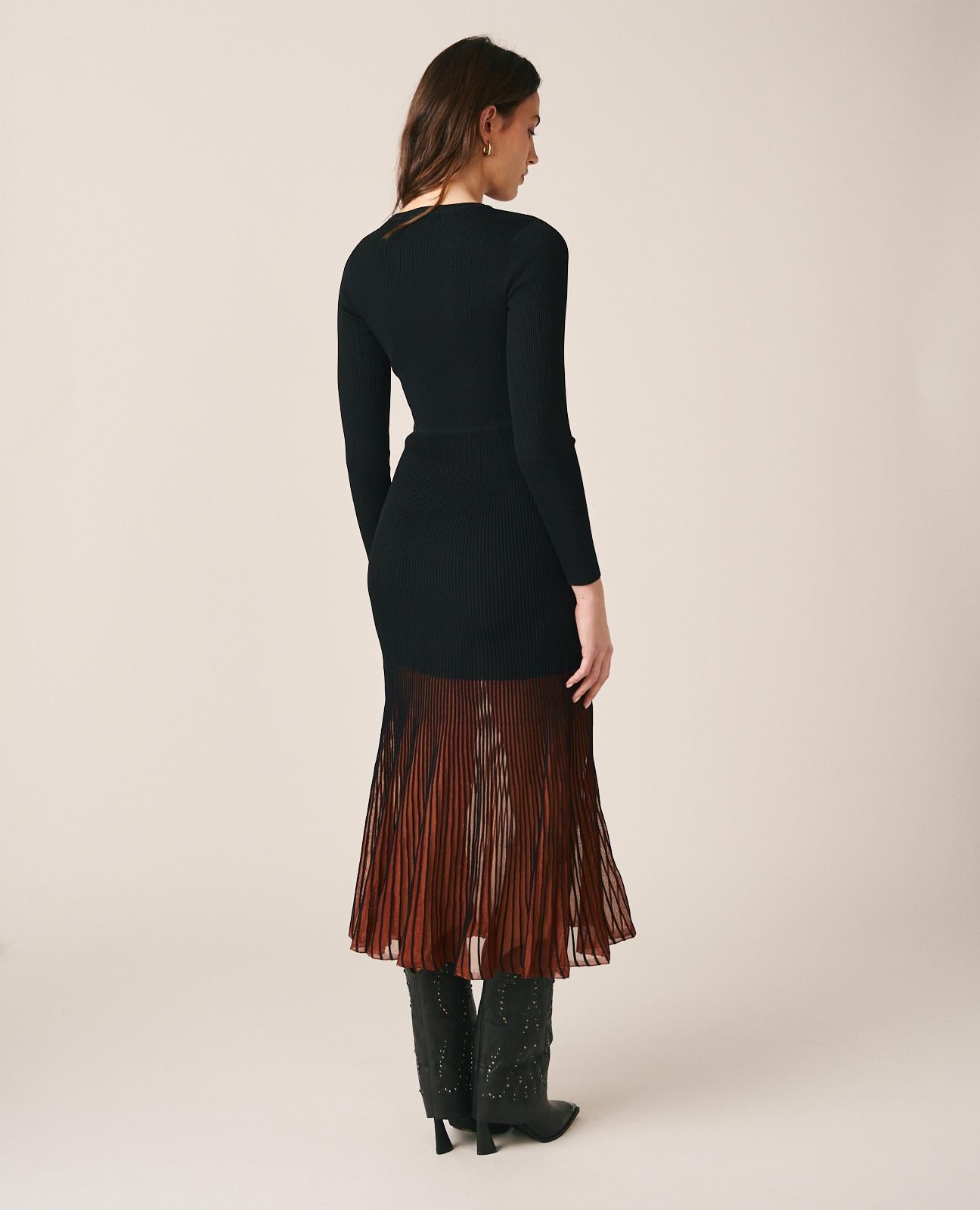 PLEATED SKIRT DRESS