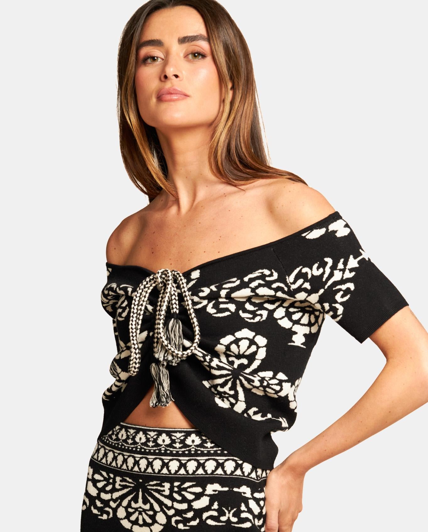 PRINTED KNITTED TOP