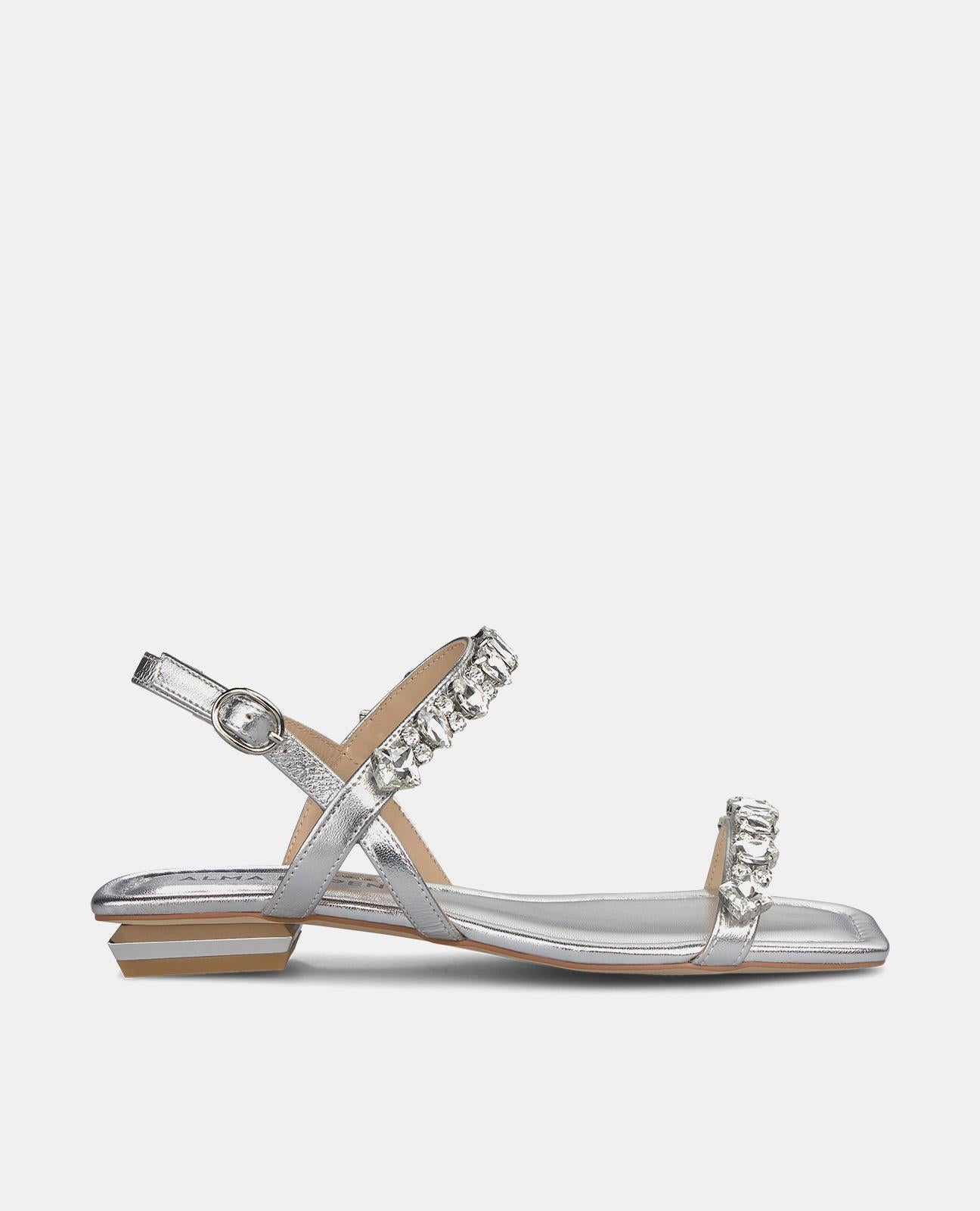 FLAT SANDAL WITH RHINESTONE STRAPS