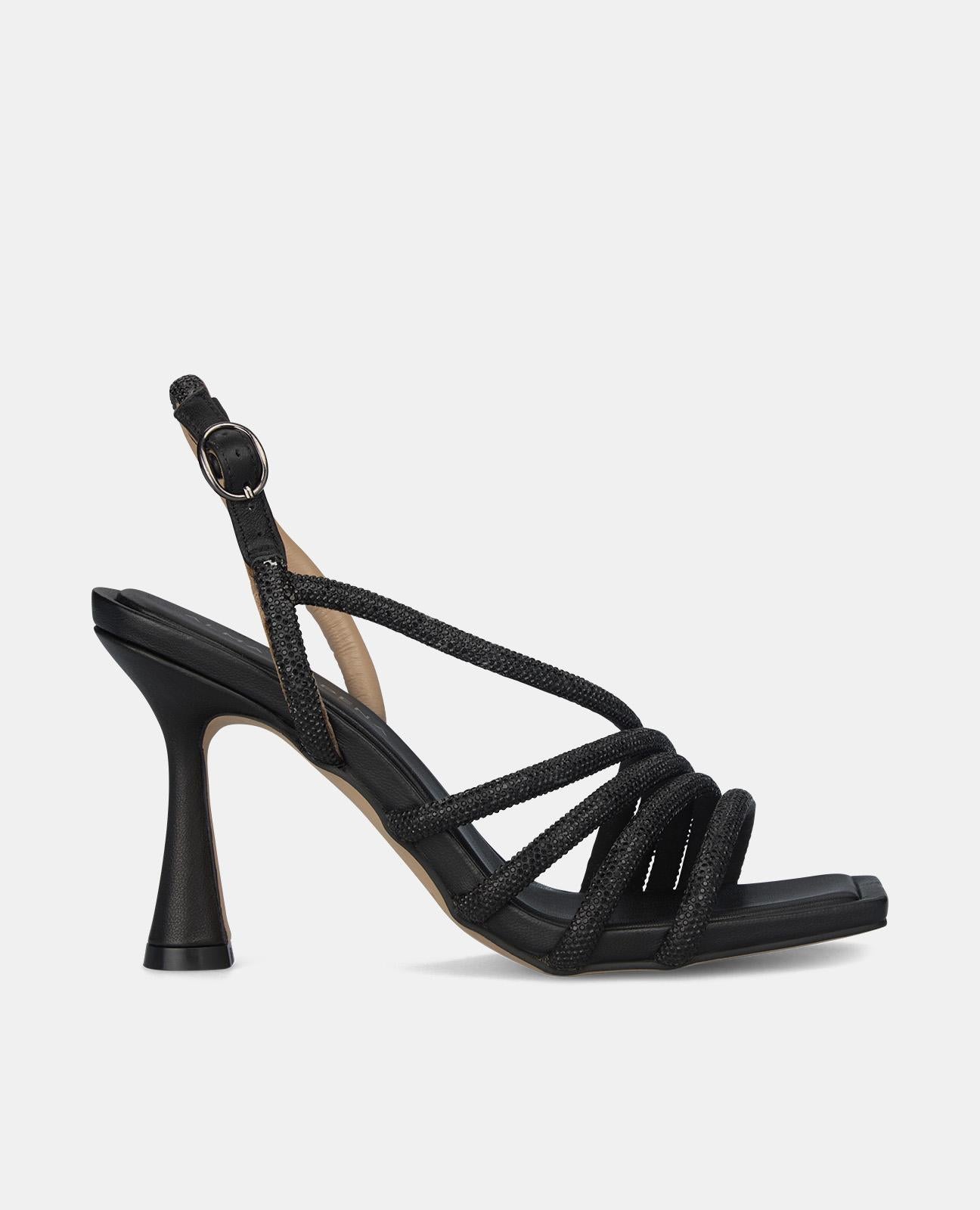 CIRCULAR CROSSED HEEL SANDAL