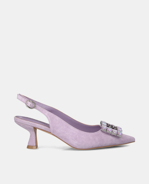 SQUARE HEELED SHOE WITH SQUARE ORNAMENT