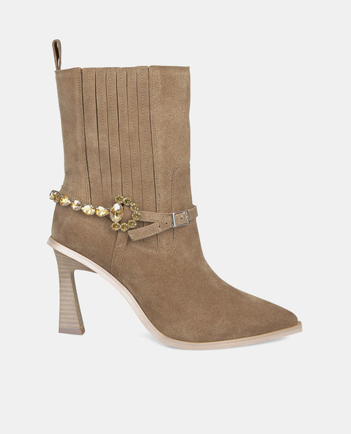 HEELED ANKLE BOOT WITH STRAP