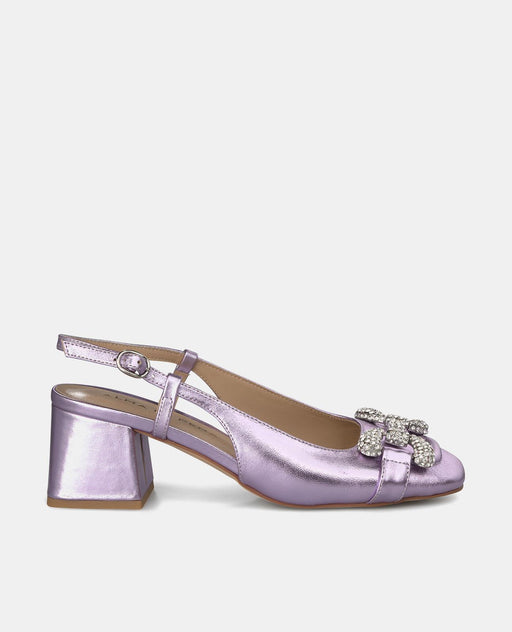 SQUARE HEEL BUCKLE SHOE