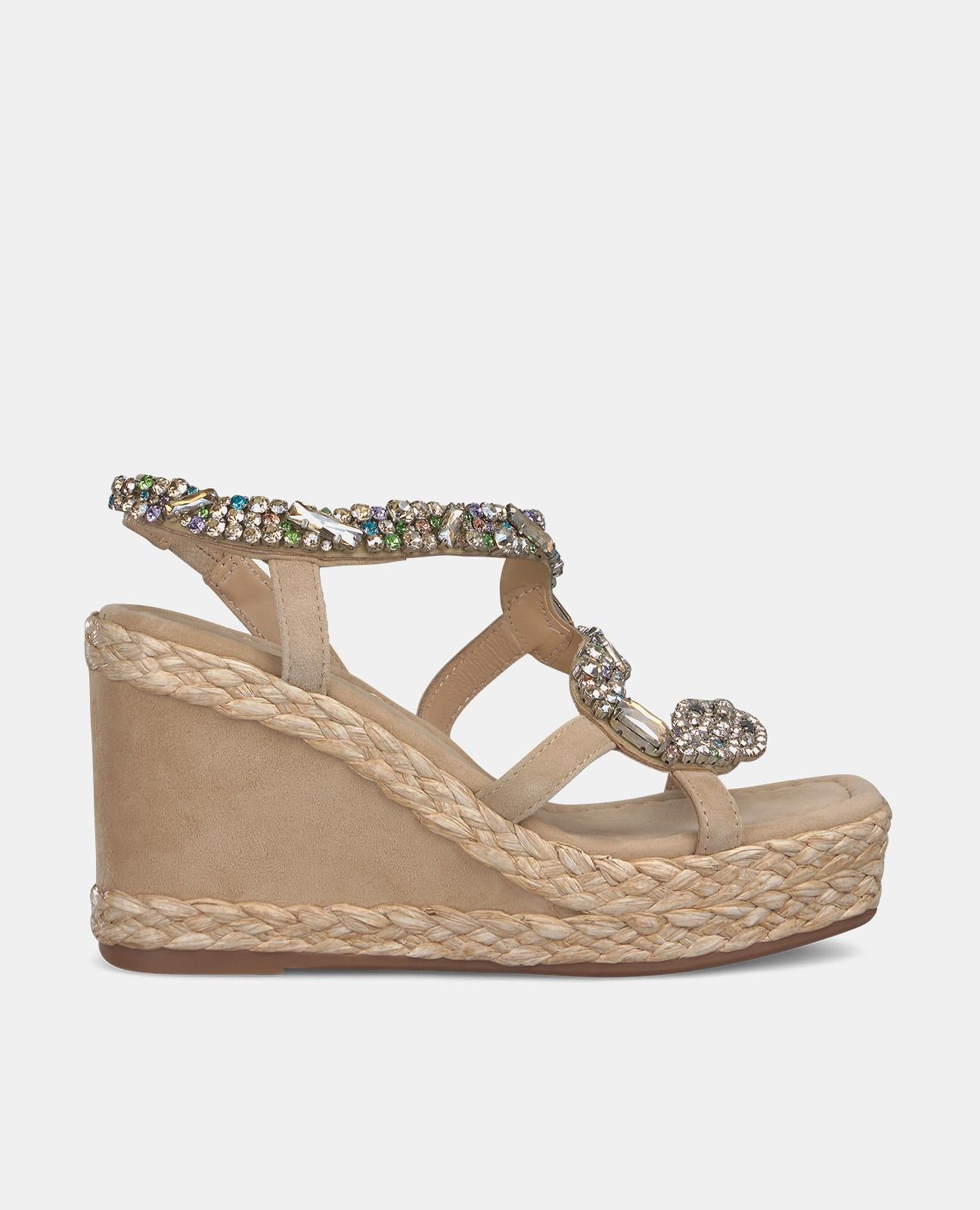 WEDGE SANDAL WITH SNAKE