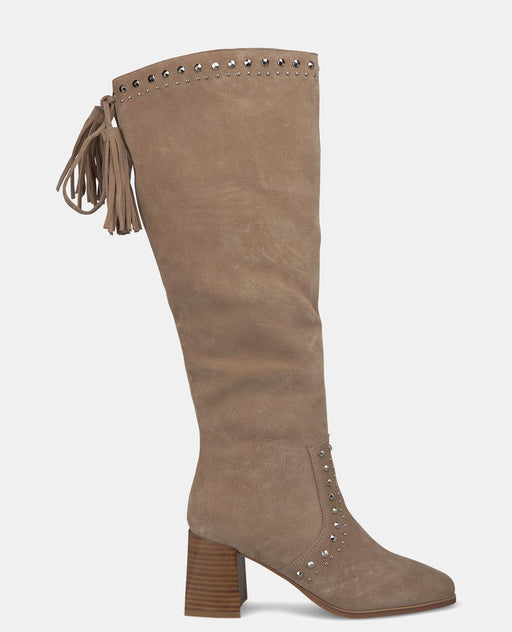 STUDDED BLOCK HEEL BOOT