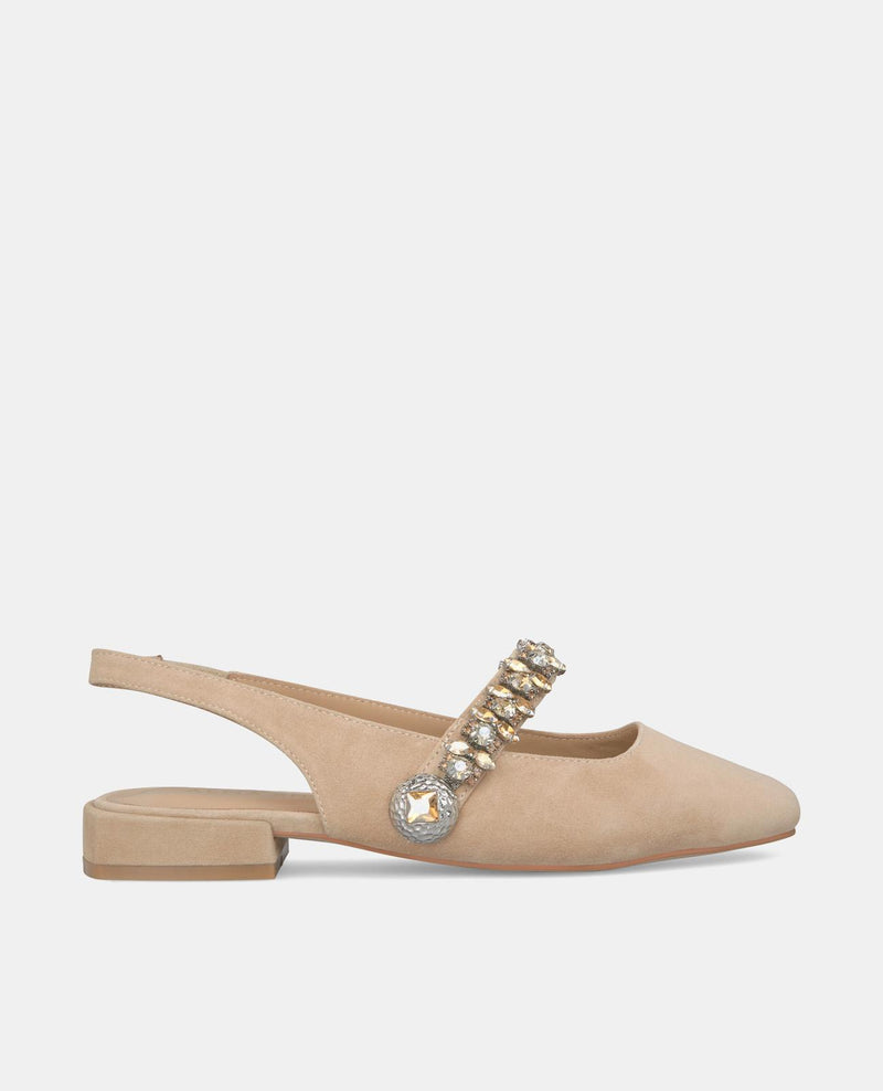 SAPATO RASO COM PORMENOR DE STRASS