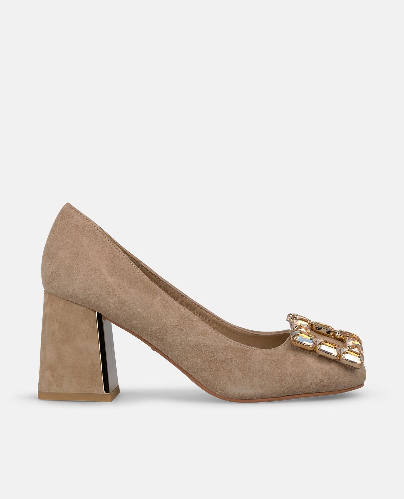 ZAPATO TACÓN DE ANTE CON ADORNO