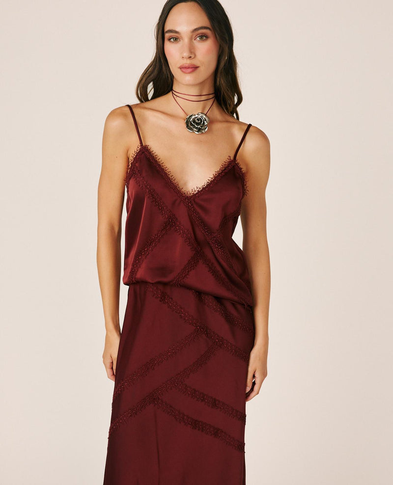 TOP LENCERO CON TIRANTES