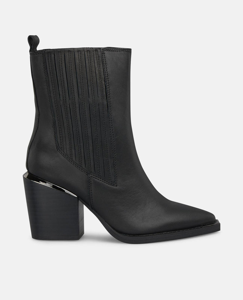 ANKLE BOOT WITH ELASTIC