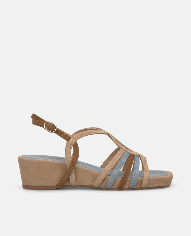 SANDALIA CUÑA MULTICOLOR