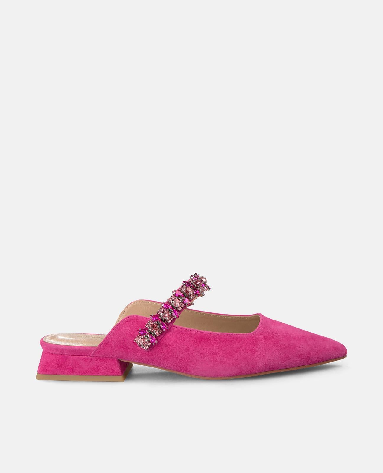 HEELED SHOE WITH RHINESTONES STRAP