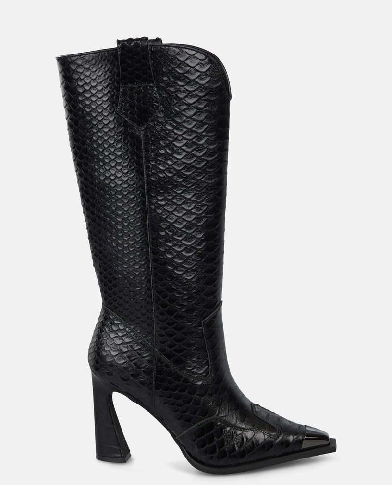 TEXTURED FUNNEL-HEEL BOOTS