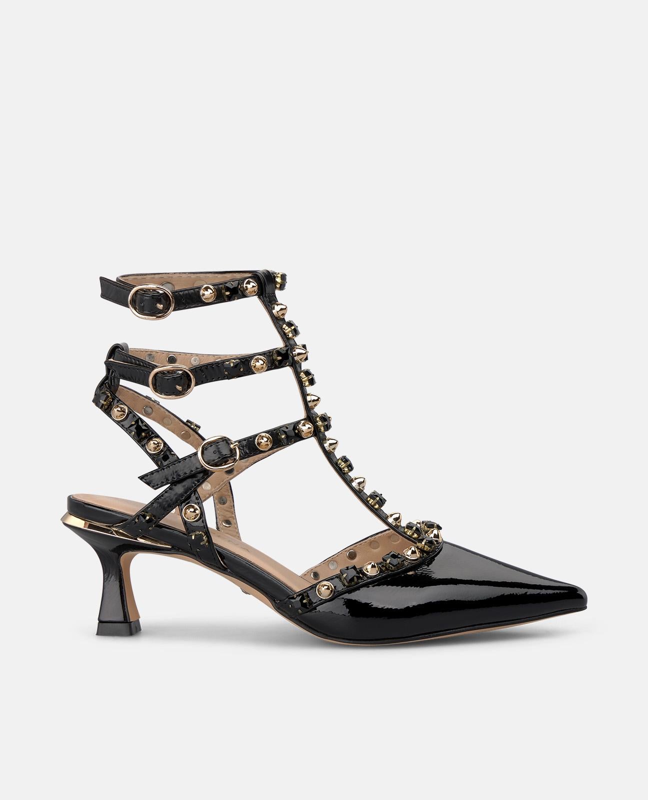 ZAPATO DESTALONADO CHAROL CON HEBILLAS