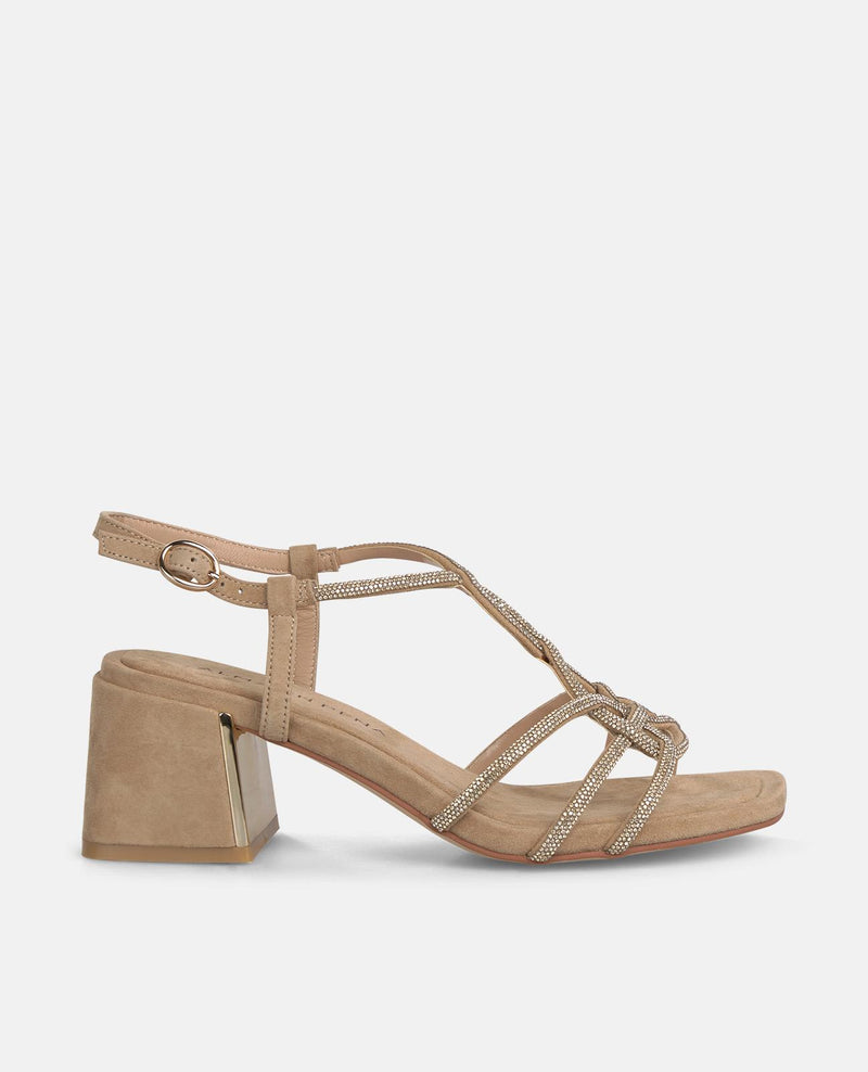 SANDALIA TACON MEDIO MULTITIRAS