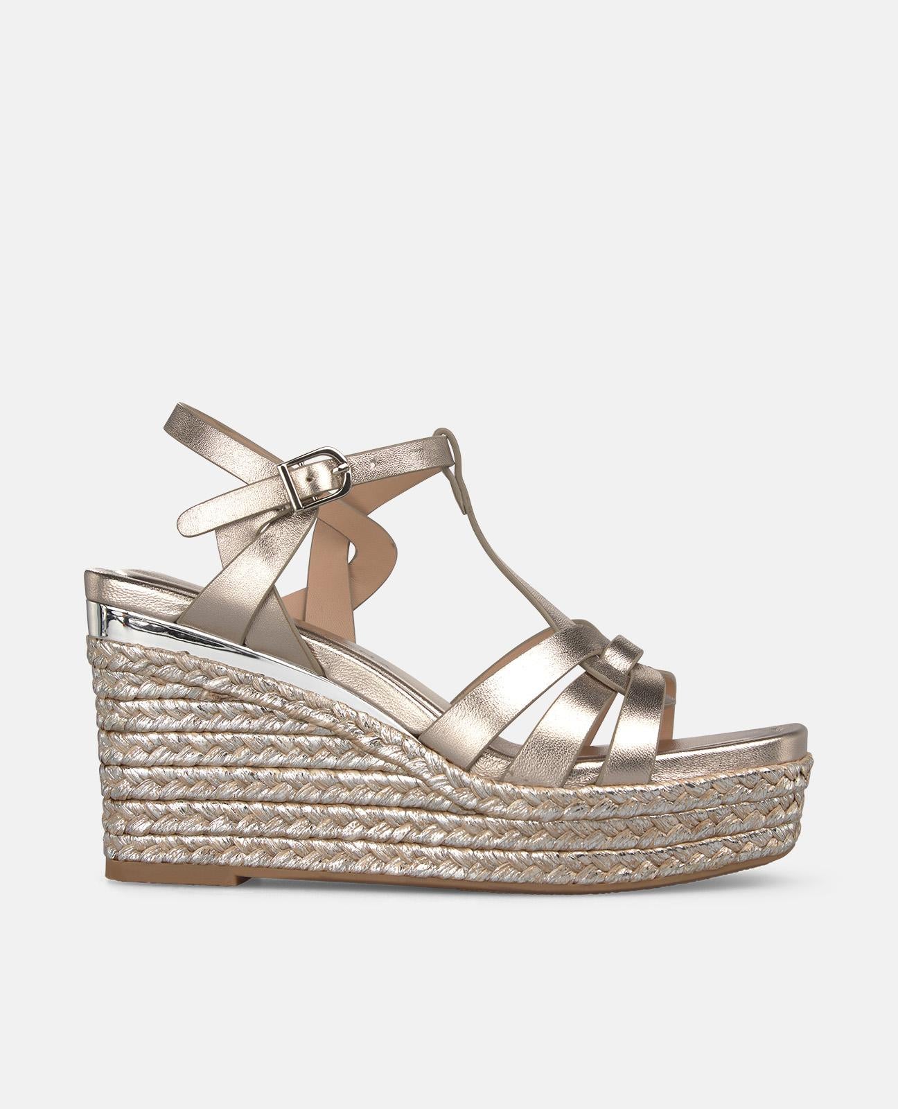 SANDALIA CUÑA ESPARTO MULTIPLE TIRAS