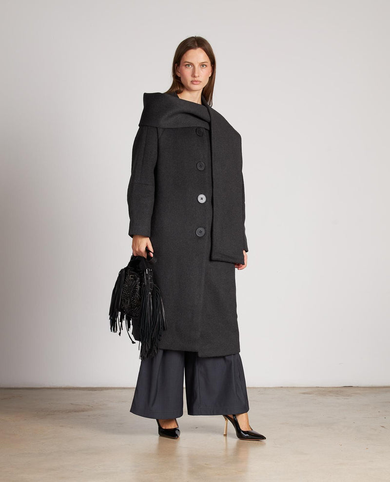COAT WITH BUTTON SCARF
