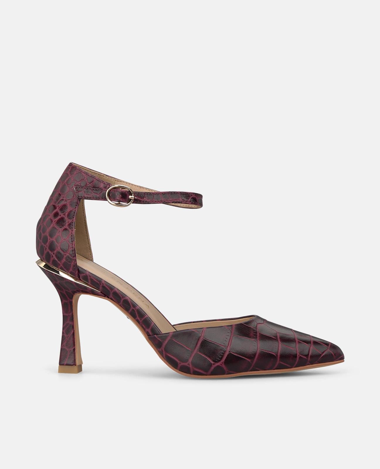 ZAPATO TACÓN PIEL CON PULSERA