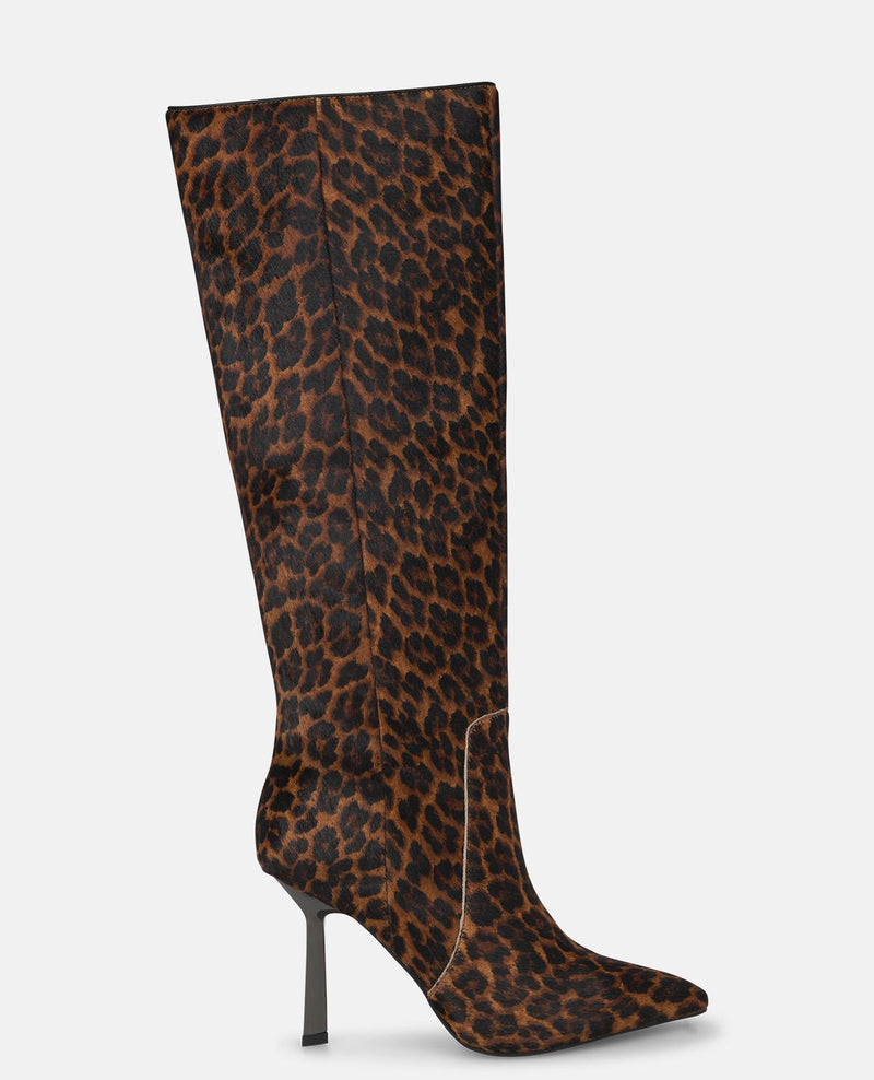 HIGH-TOP BOOTS WITH POINTED TOES