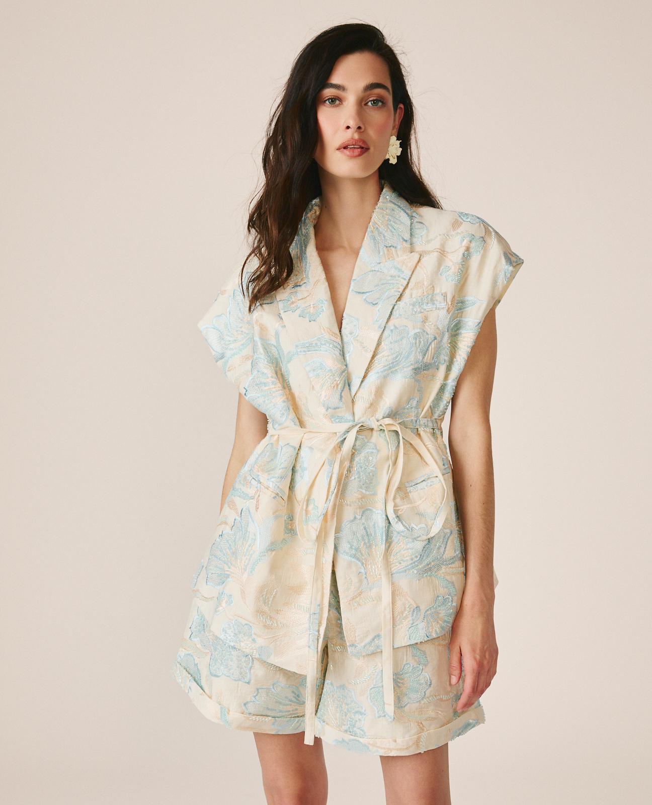 CHALECO BORDADO CUENTAS