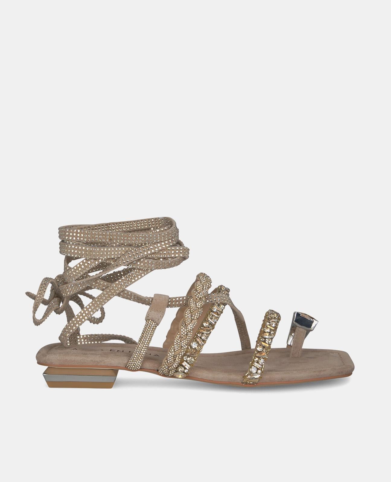 SANDALIA PLANA TIRAS ANUDADAS