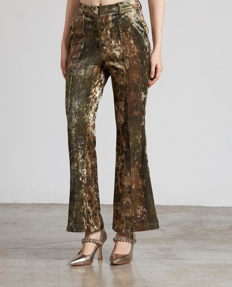 PANTALÓN FLARE TERCIOPELO
