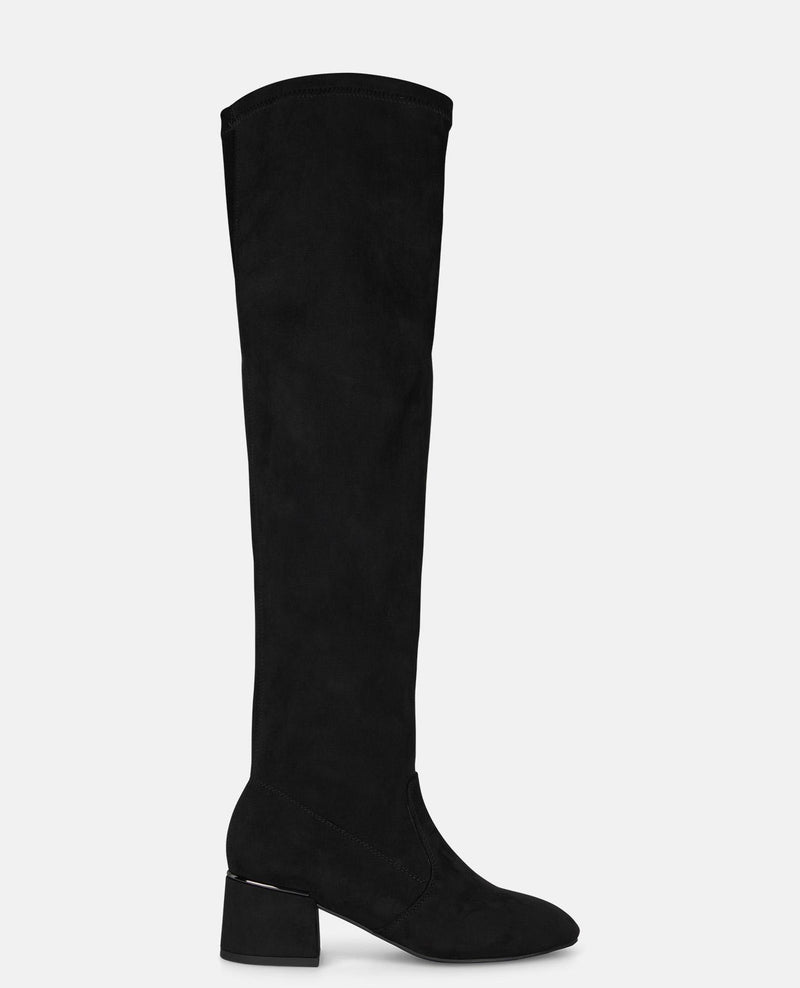 HIGH-TOP BOOTS WITH A ZIPPER CLOSURE