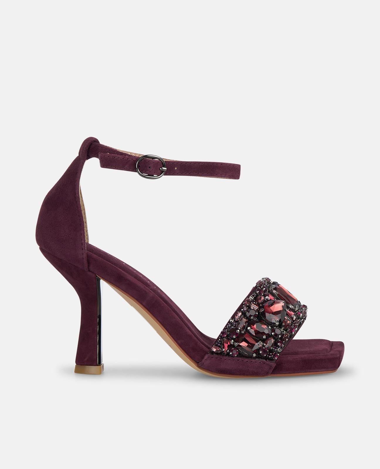 SANDALIA TACÓN TIRA JOYA