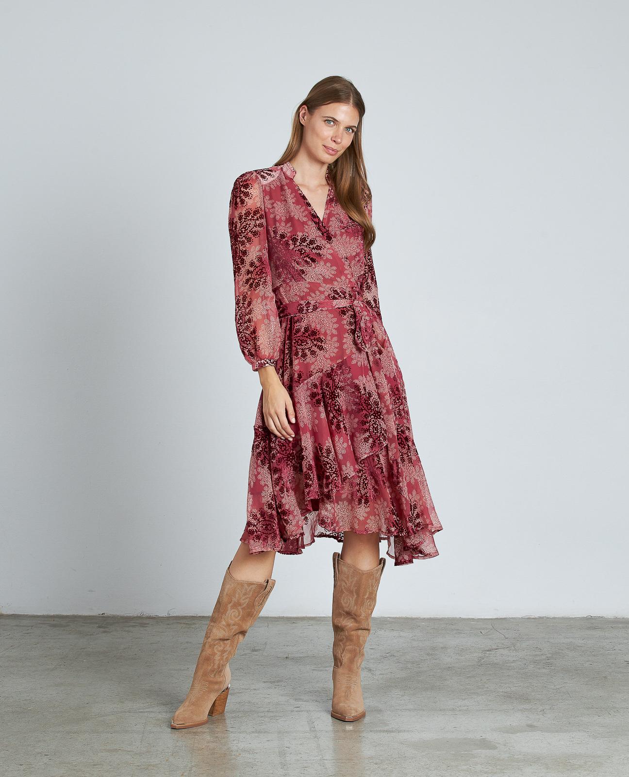 VESTIDO DETALLES TERCIOPELO