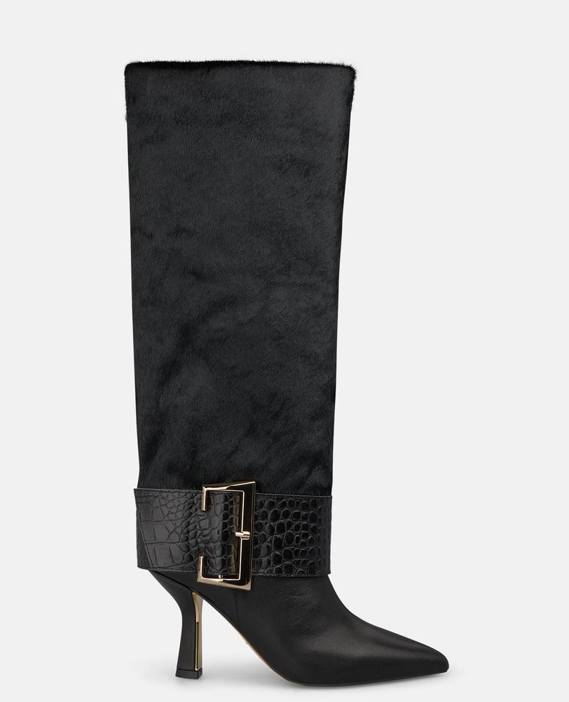 BOTA DE PIEL CON TACÓN