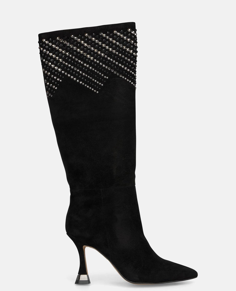 BOOTS WITH Rhinestone DETAILS