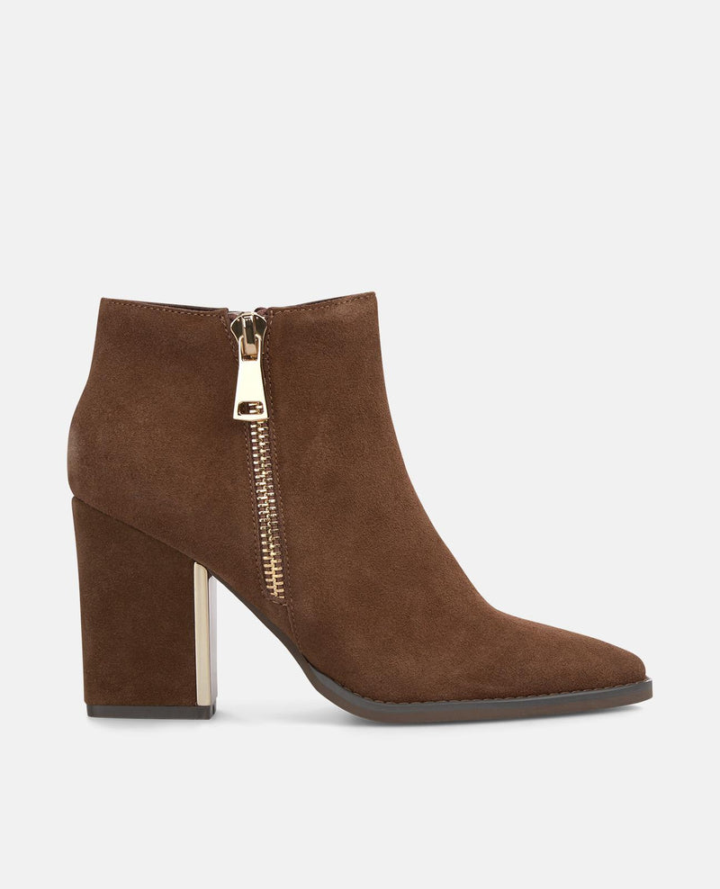 HEELED ZIPPER ANKLE BOOT