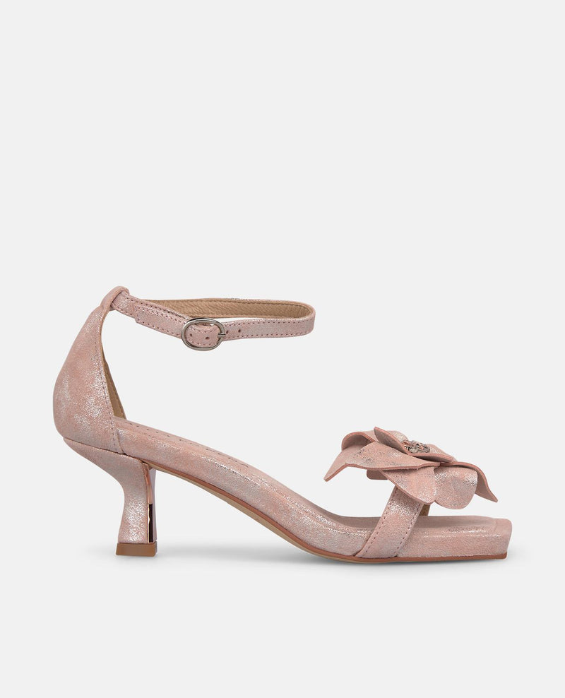 SANDAL WITH FLORAL APPLIQUE