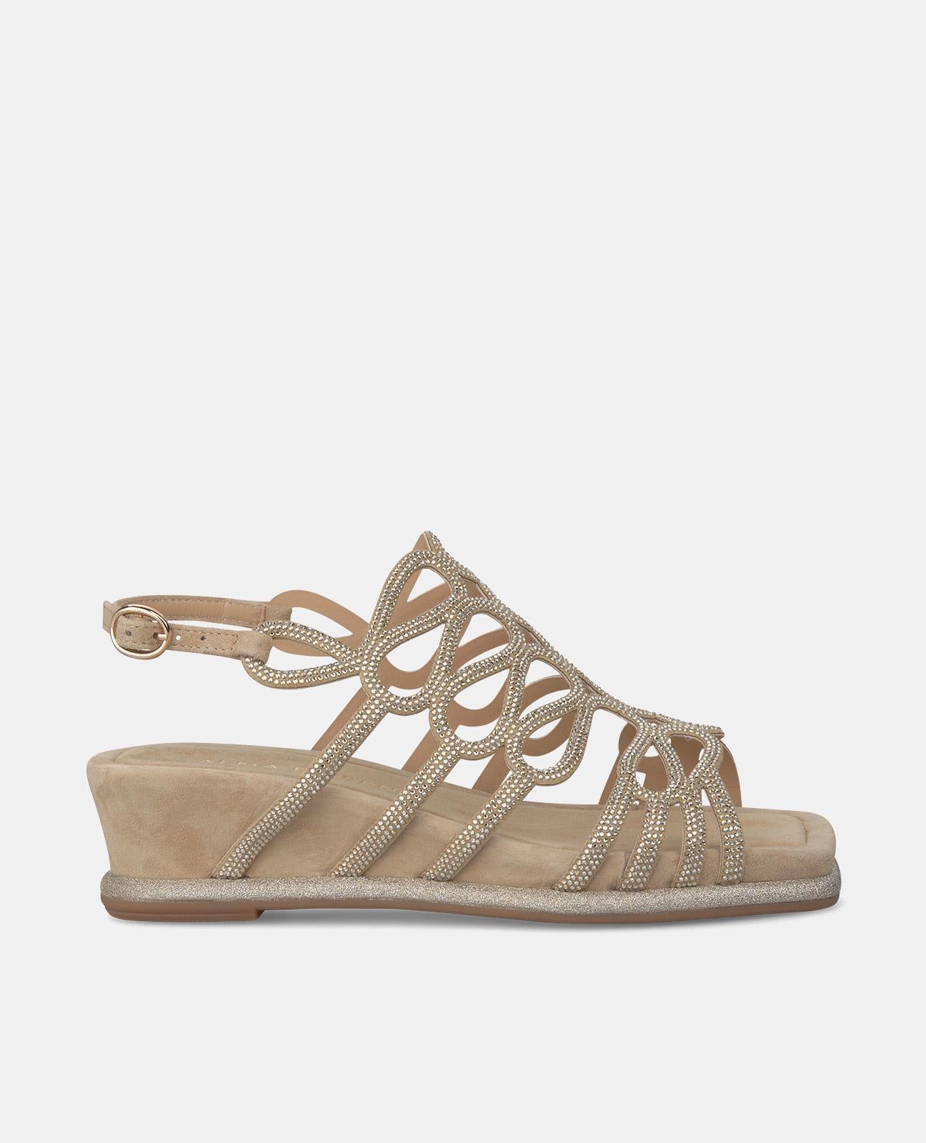 PLATFORM SANDAL WITH GLITTER