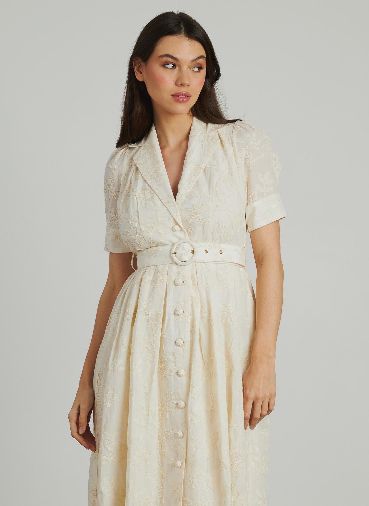 VESTIDO MIDI BORDADO CINTURÓN