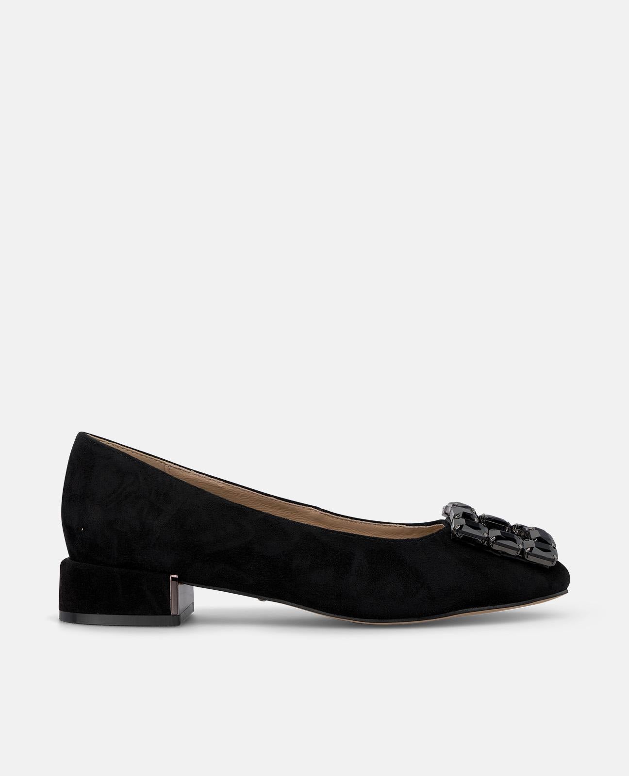 ZAPATO ANTE CON ADORNO FRONTAL