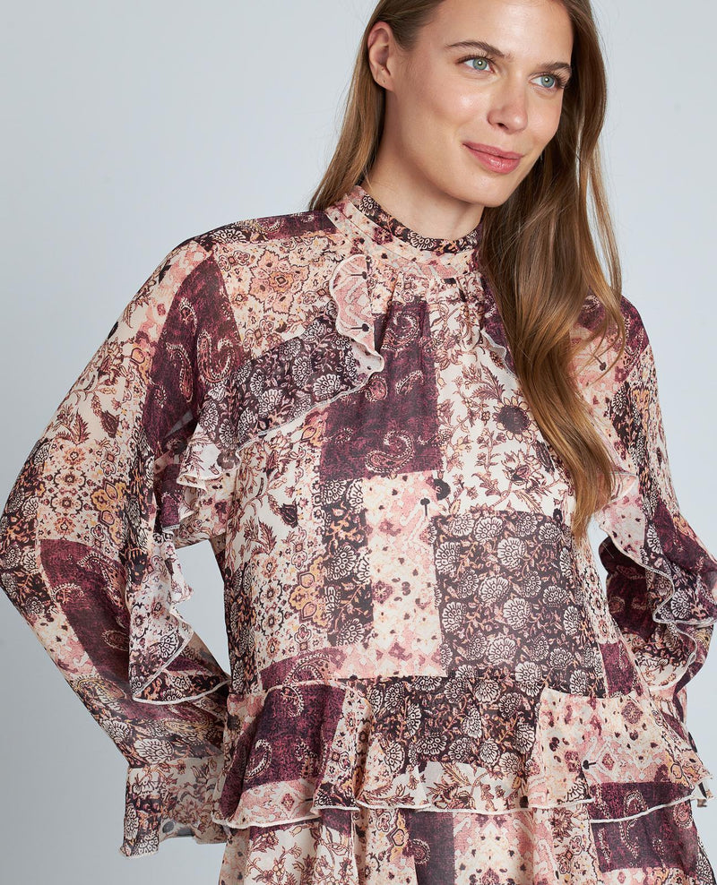 BLUSA ESTAMPADA VOLANTES