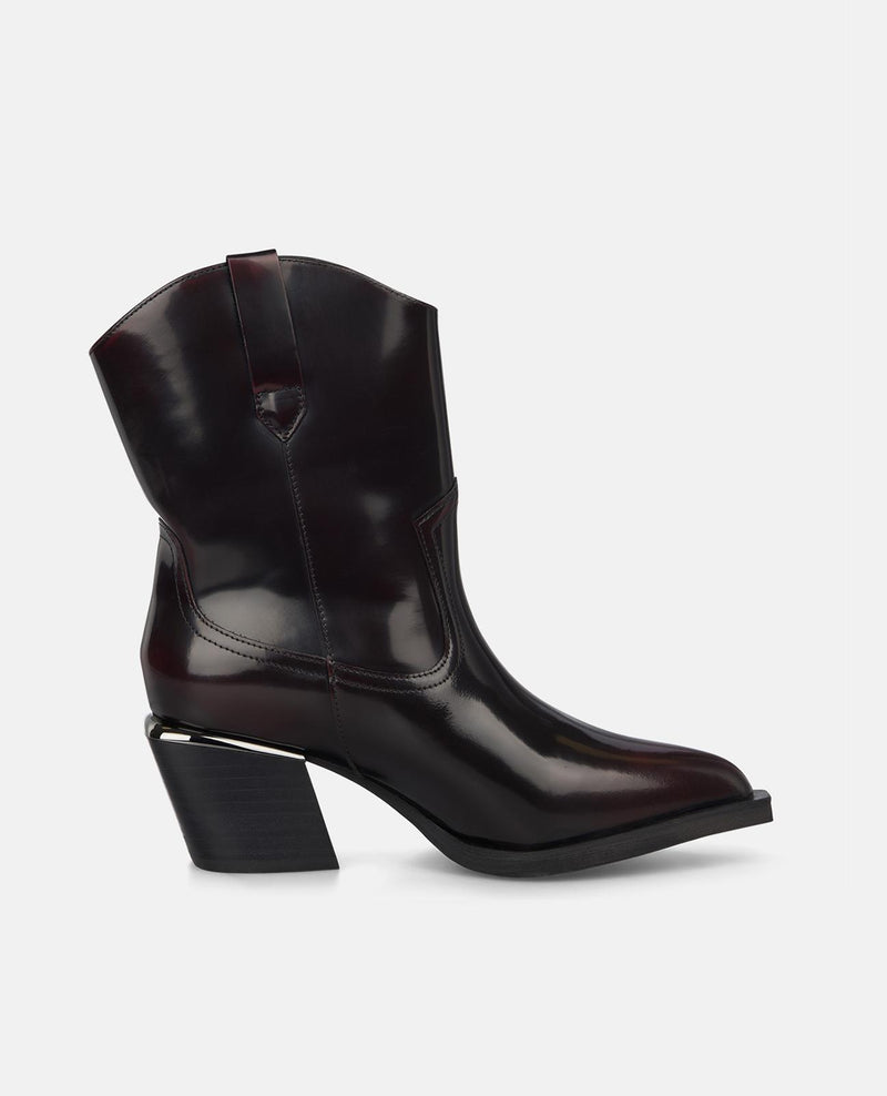 BOTÍN TACÓN CAÑA BAJA