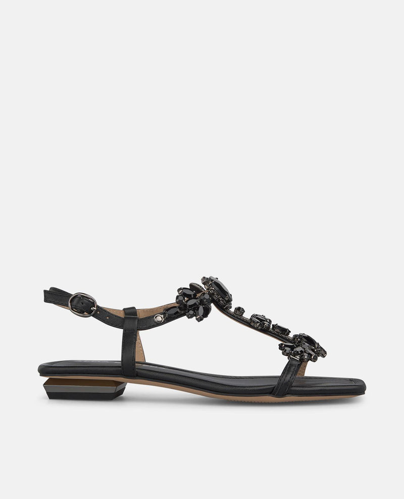 STRAppy SANDALS WITH JEWELRY