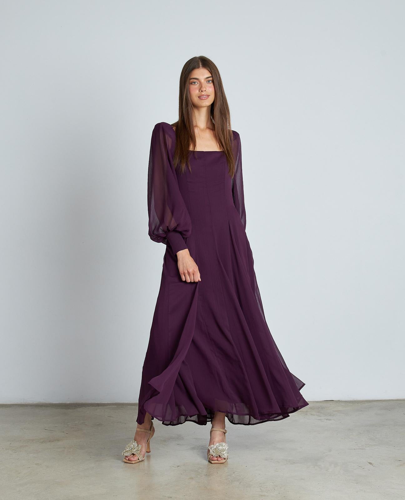 ROBE LONGUE À MANCHES BOUFFANTES