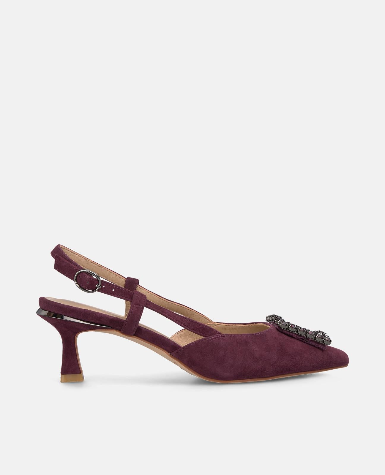 ZAPATO TACÓN BAJO ADORNO