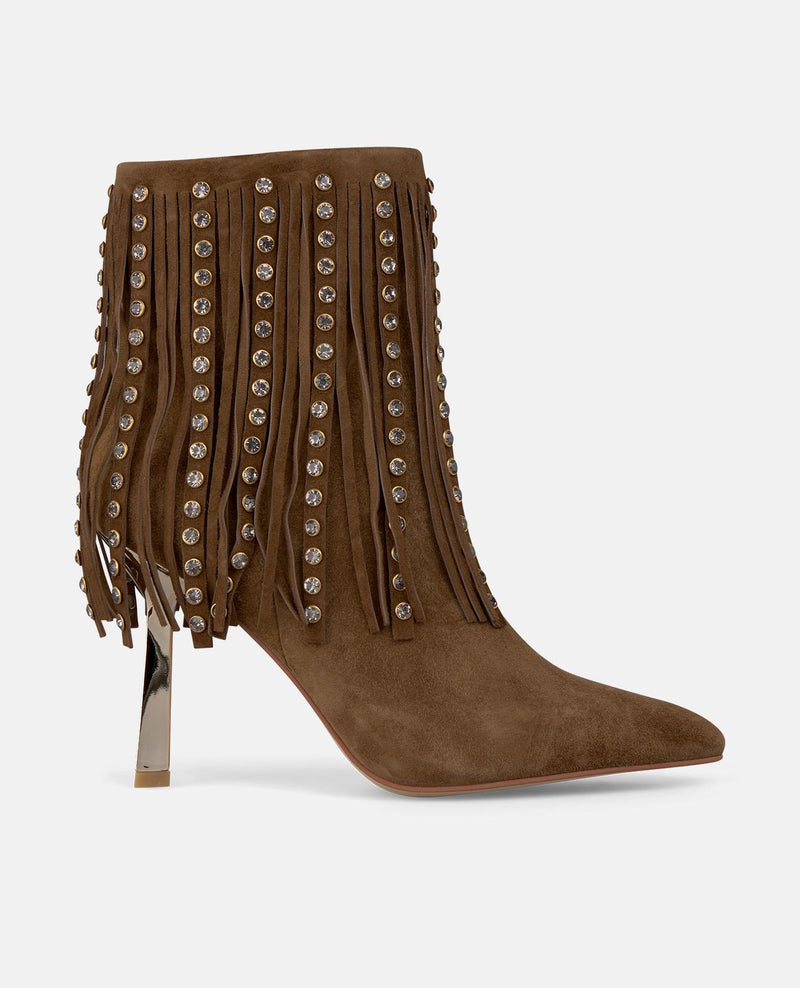 HIGH ANKLE BOOT WITH BANGS