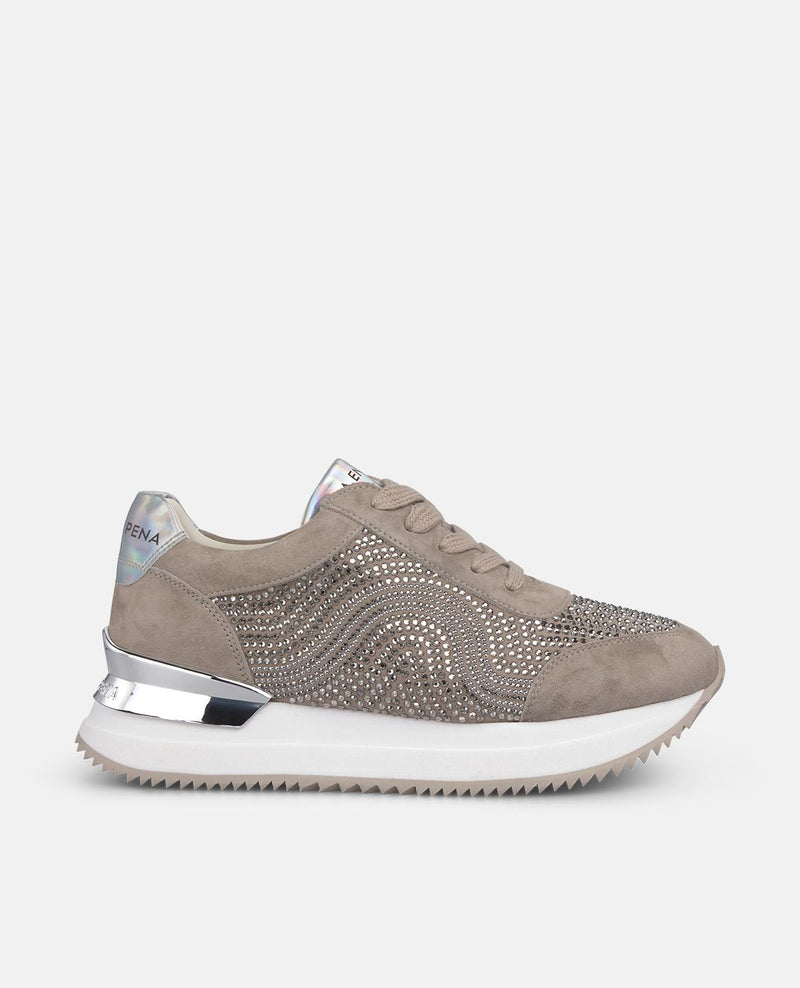 SNEAKER ESTAMPADA PEDRERÍA