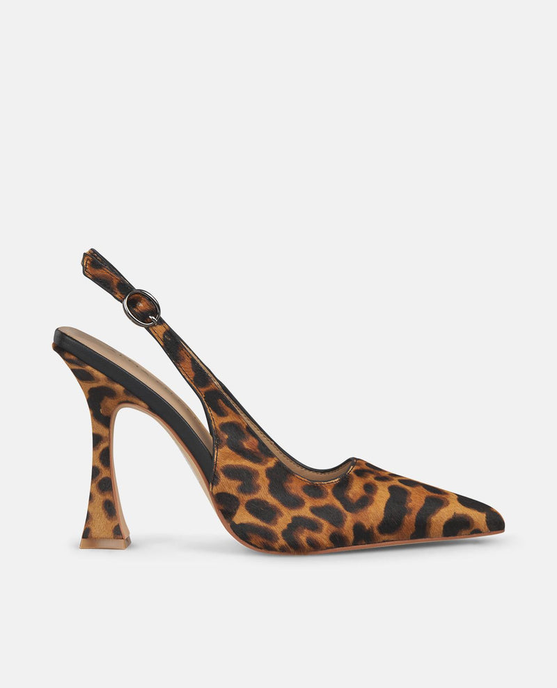 SCHUHE MIT SCHNALLENABSÄTZEN