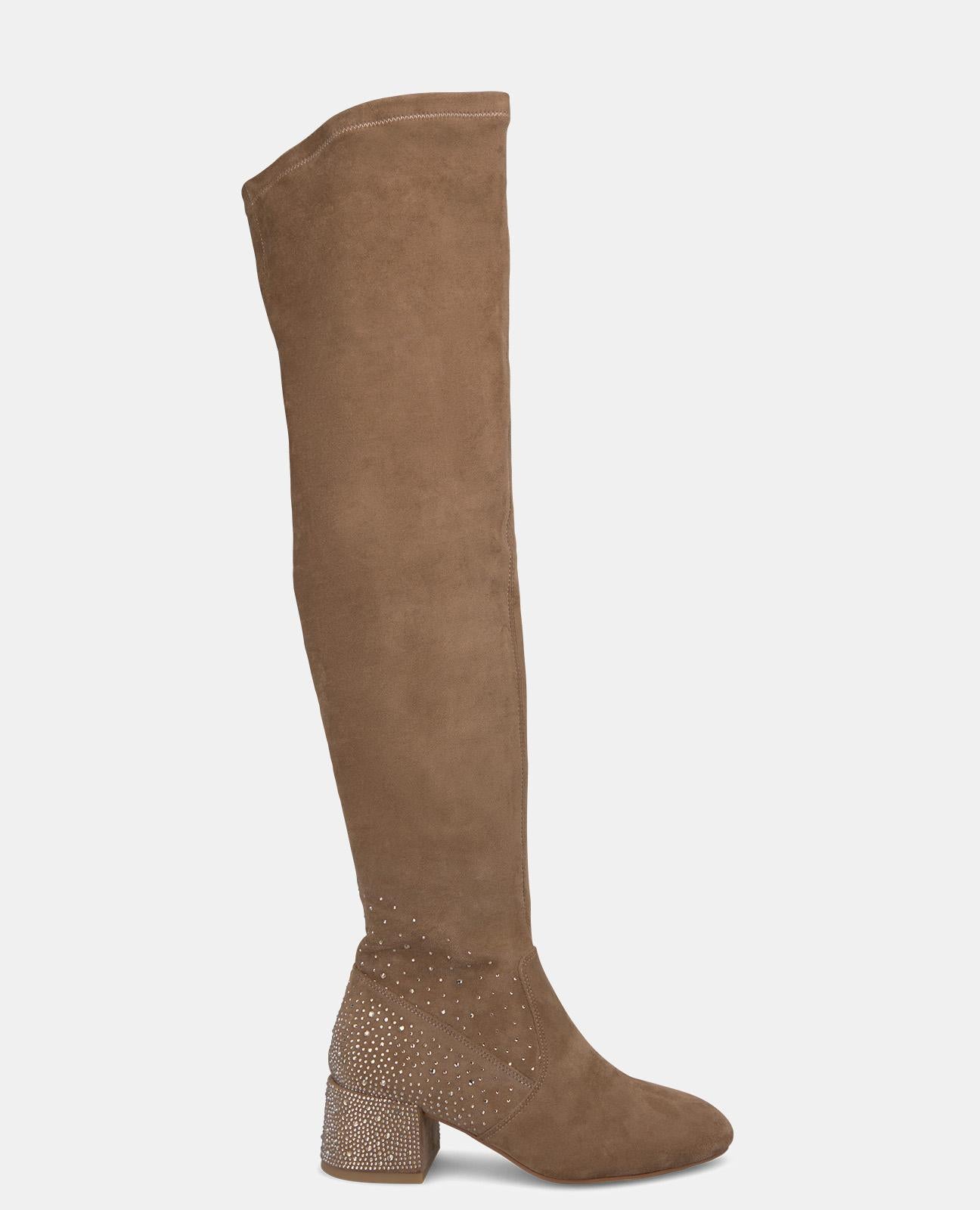 TALON DE BOTTE MOUSQUETAIRE